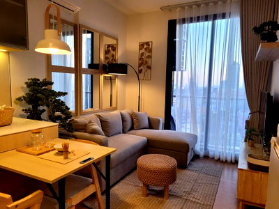 Condos for rent : Maru Ekkamai 2 Condo forRent near BTS Ekkamai Fully Furnished Call 063-6165390