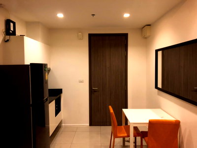 Condos for sale : For sell! Quinn Ratchada17 1 Bedroom with 35sqm. Best view, appointment for visiting.