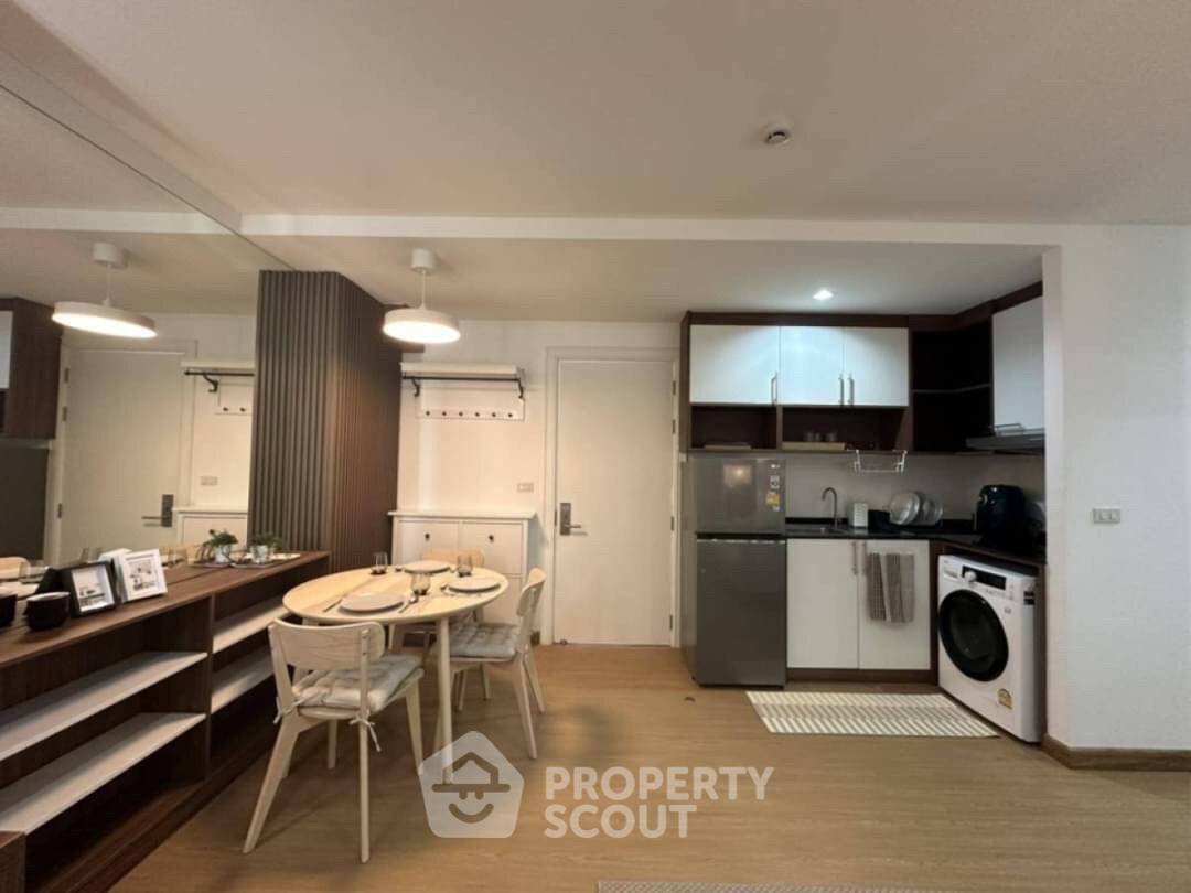 picture 2-BR Condo At 6th Avenue Sukhumvit 15, 300m to BTS Nana (ID 1549227) - 8/11