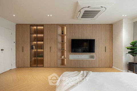 รูปภาพ 3-BR Condo at The Habitat Sukhumvit 53 Condominium near BTS Thong Lor (ID 2736301)