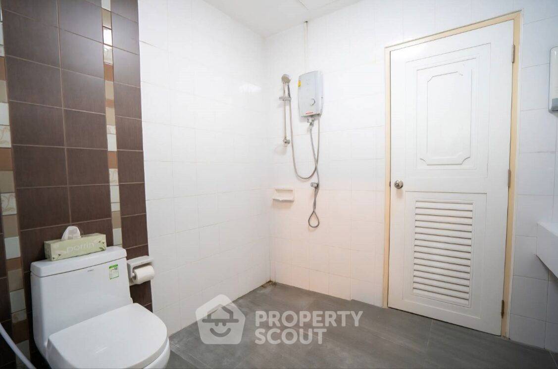 รูป ทาวน์เฮ้าส์ 4-ห้องนอน ใกล้ ท่าอากาศยานสุวรรณภูมิ (ID 2753346) - รูปที่ 3/5