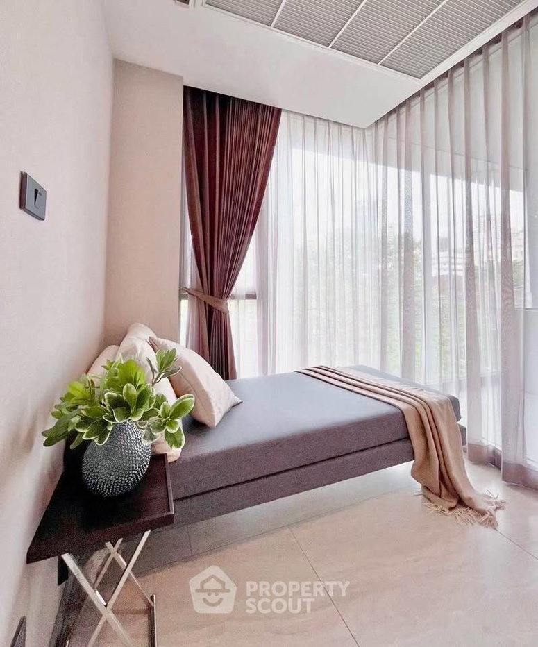 รูป คอนโด 3-ห้องนอน ที่ ฟินน์ สุขุมวิท 31 ใกล้ MRT สุขุมวิท (ID 2574618) - รูปที่ 8/12