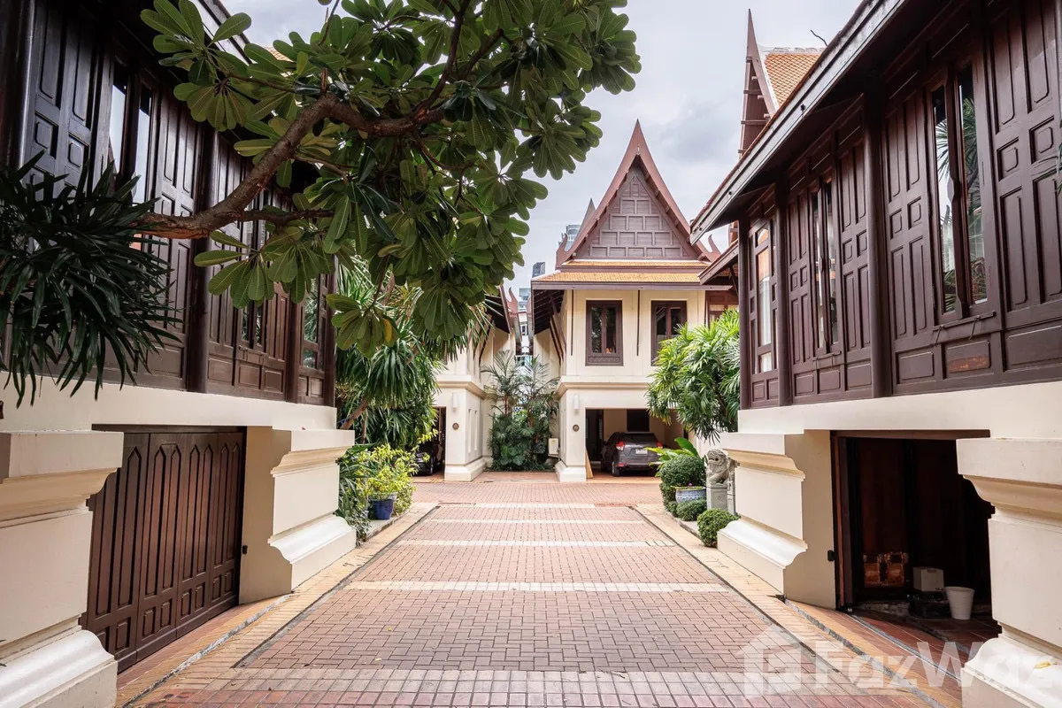 รูป วิลล่าให้เช่า 5 ห้องนอน ใน พระโขนง, กรุงเทพมหานคร 6192756 - รูปที่ 12/18