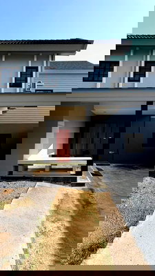 Townhouses for rent Chatuchak : WS7175 🏡 Detached house for rent, Ratchada 32, near MRT Ladprao. Rental price only 83,000 baht / month.