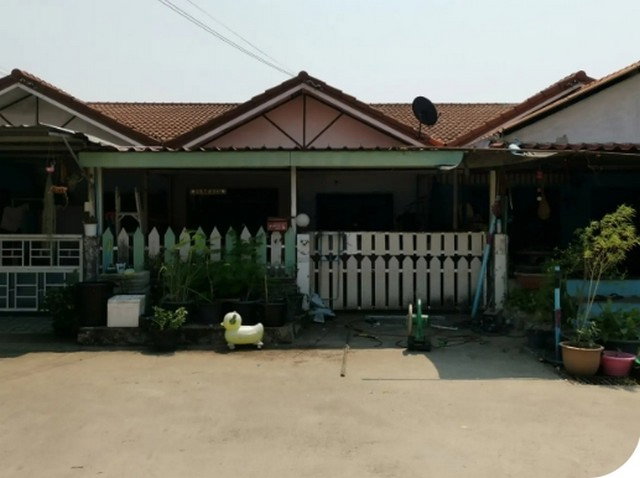 รูป BP00582 ขายทาวน์เฮ้าส์ หมู่บ้านสุขสิริ ตำบลตะเคียนเตี้ย อำเภอบางละมุง จังหวัดชลบุรี - รูปที่ 2/8