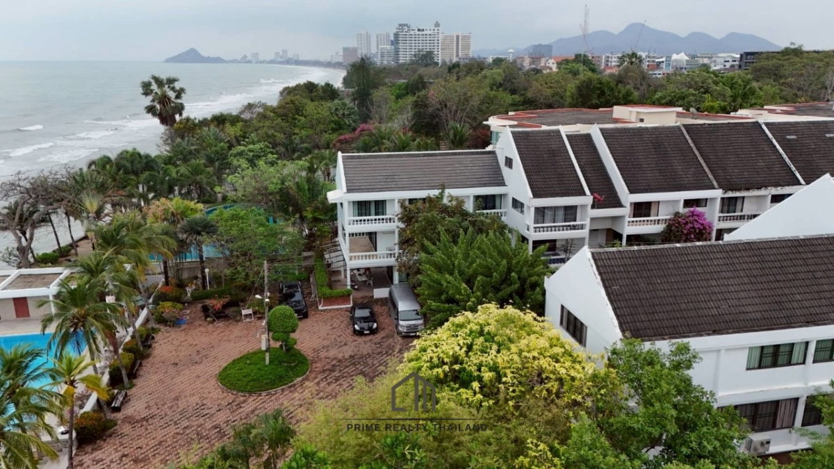 picture Luxury Beachfront Villa – 4 Bedrooms, 5 Bathrooms, Private Pool - 1/14