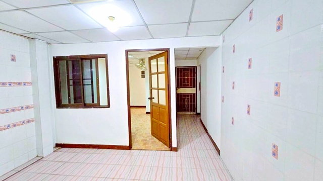 รูป นวมินทร์ซิตี้อเวนิว 900 ม. คฤหาสน์ใหญ่ถูกที่สุดในโลกให้เช่า 2 ชั้น 6นอน เสนานิคม 3 น้ำ ใกล้ตลาดหัวมุม 700 ม. 50 ตร.วา. 230 ตร.ม. - รูปที่ 6/8