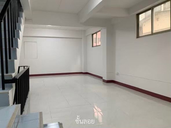 รูป 🏡HF042 | ให้เช่าอาคารพาณิชย์ 5 ชั้นครึ่ง สาทร (รีโนเวทใหม่) พื้นที่ 252 ตร.ม. ทำเลหมู่บ้านเซ็นต์หลุยส์เซ็นเตอร์ ใกล้ BTS สุรศักดิ์ - รูปที่ 16/18