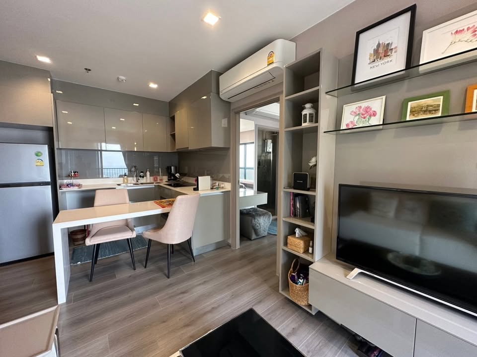 picture Condo for Rent at The Politan Rive (A6904024) - 3/12