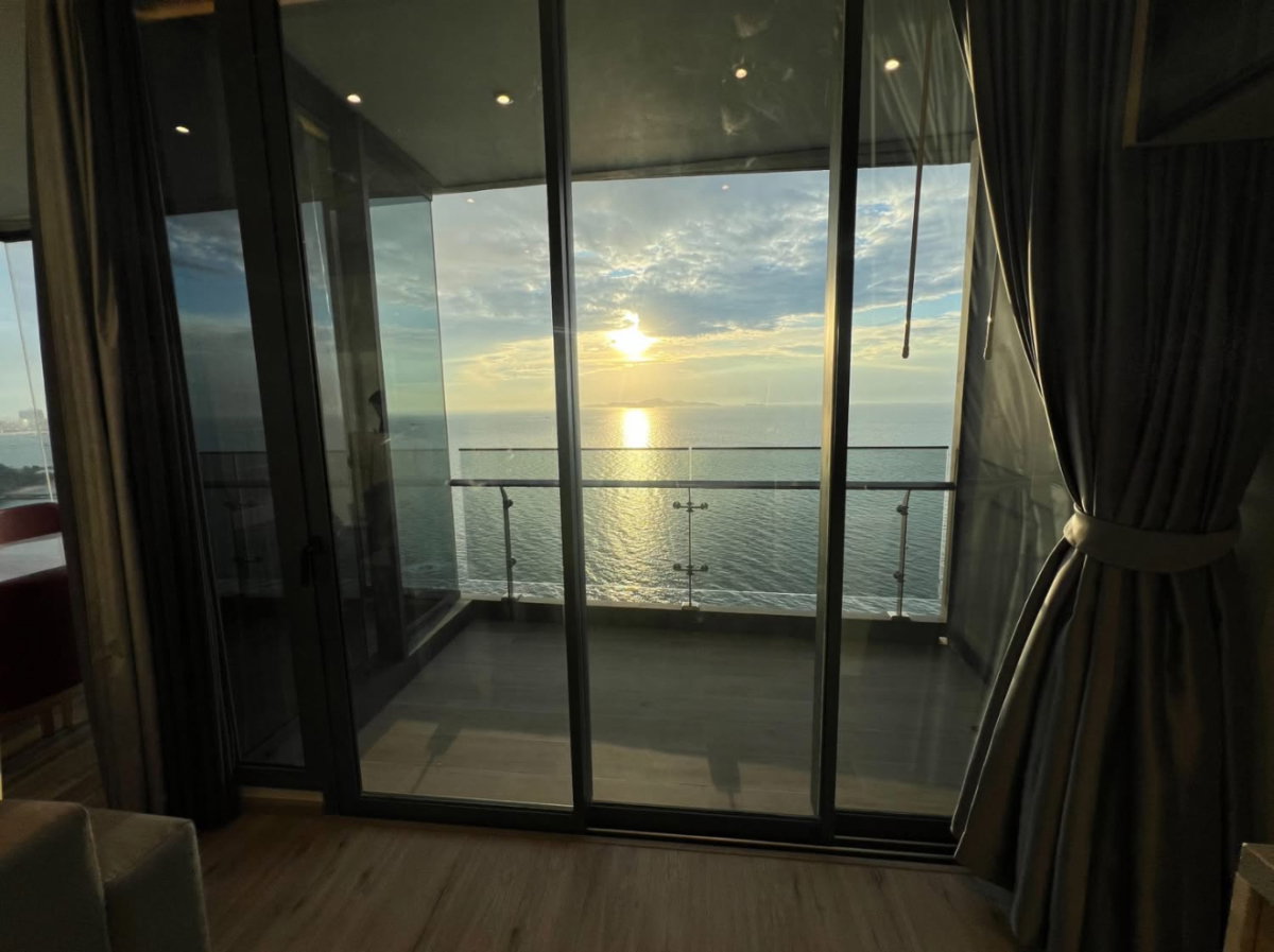 รูป For rent Arom Wongamat Beachfront Condominium Pattaya  - รูปที่ 7/16