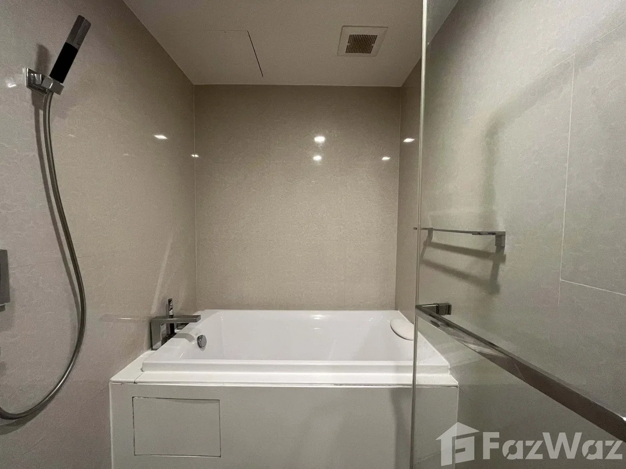picture Studio Condo for sale at Liv At 49  6192909 - 11/14