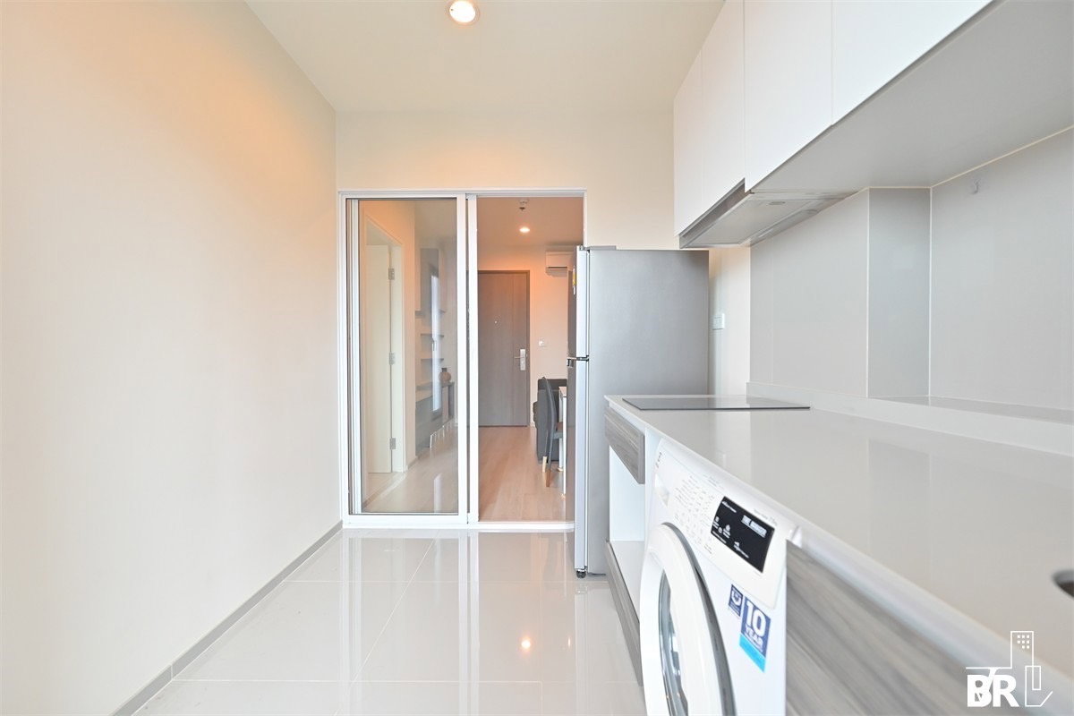รูป For sell Centric Ratchada-Huaikhwang ขายด่วน ห้องอยู่เองไม่เคยปล่อยเช่xสภาพดีห้องไม่ช้ำ เลขห้องสวย ราคาดีที่สุดนัดดูได้ทุกวันครับ - รูปที่ 6/8