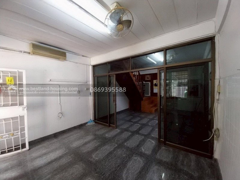 รูป ขายทาวน์เฮ้าส์ 2 ชั้น 17 ตรว. ม.โสสุนคร ทำเลชินเขต งามวงศ์วาน ประชาชื่น แจ้งวัฒนะ หลักสี่ ต่อเติม สภาพดี ต่อรองได้ - รูปที่ 12/20