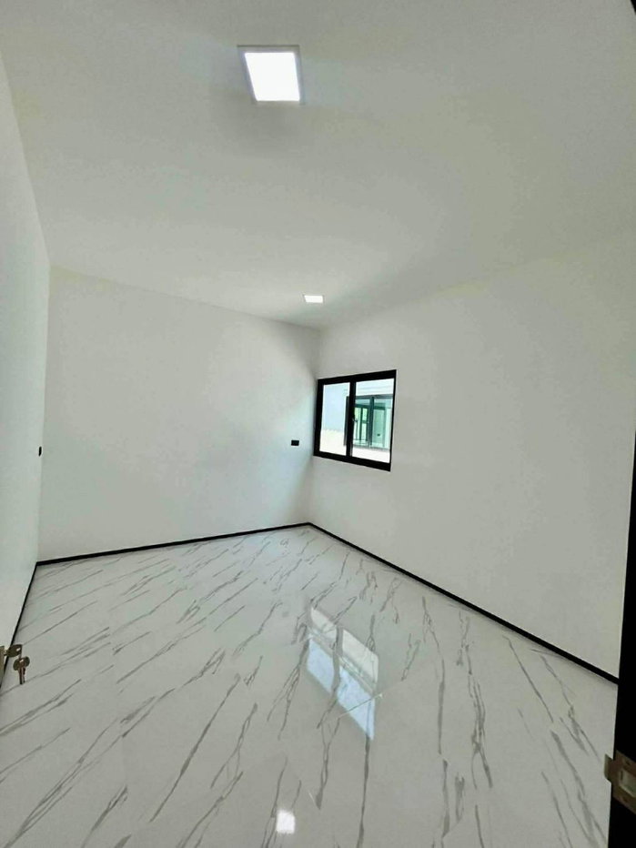 รูป บ้านในฝันสไตล์อังกฤษ บ้านวิวภูเขา  - รูปที่ 4/10
