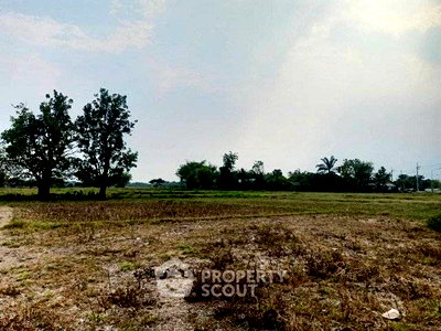 ที่ดิน ม.นอร์ท-เชียงใหม่ : ที่ดินสำหรับปล่อยขาย 98,560 ตารางเมตร แถว ใน ยุหว่า (ID 2674467)