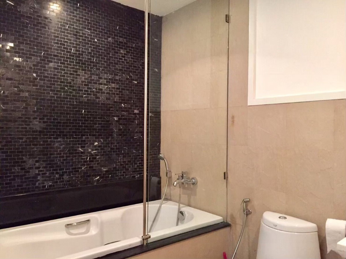 picture 🔥 Below Appraisal Price! Duplex Pool Access Condo – 6.7 MB - 10/16