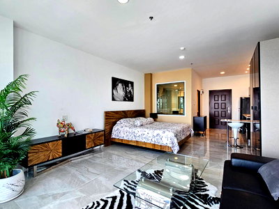 ขายคอนโด : ขาย คอนโด ขนาด 48 ตารางเมตร ห้องสวย วิวทะเล