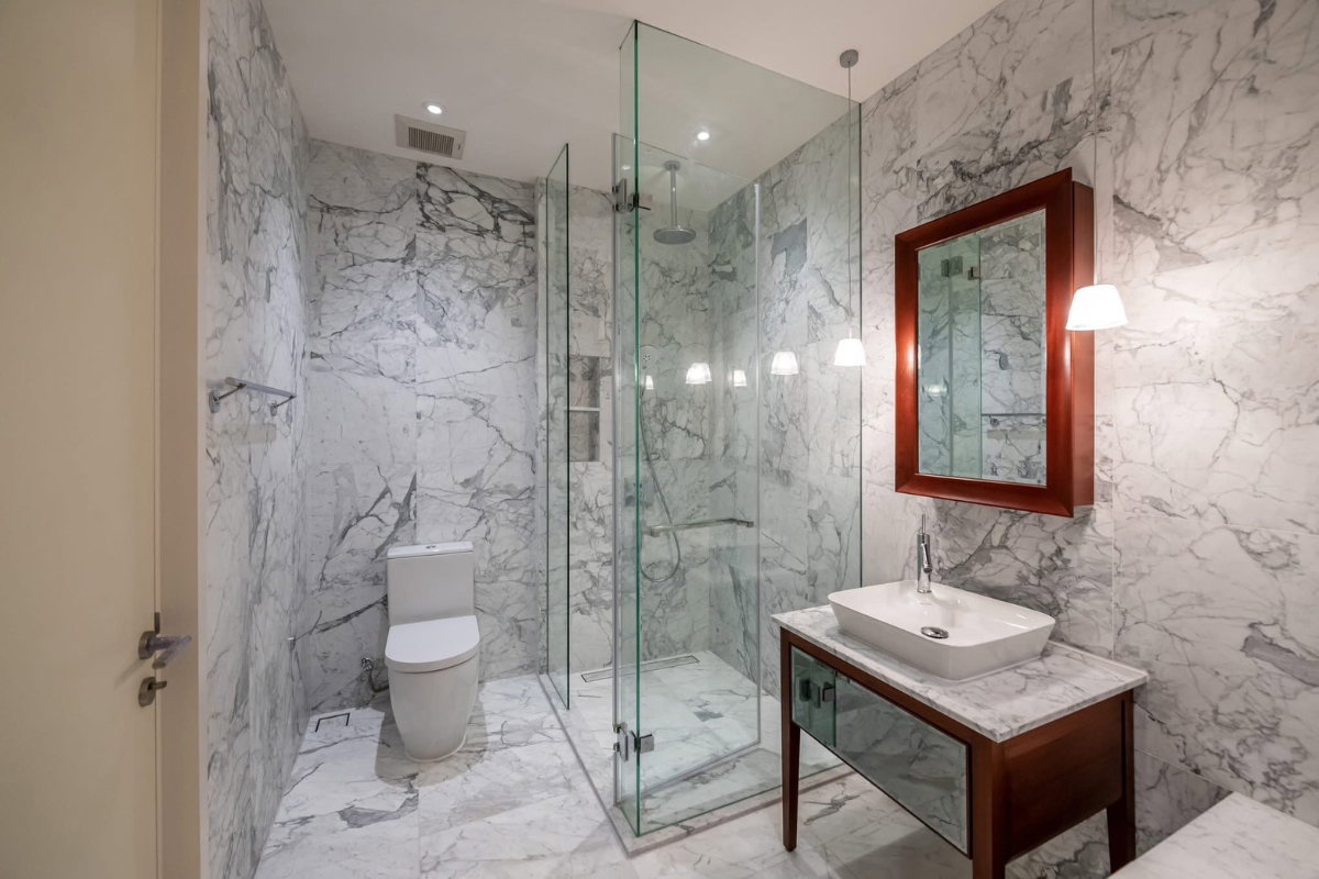 picture KHUN by YOO inspired by Starck  - 10/10