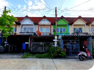 ทาวน์โฮม ชะอำ เพชรบุรี : BP00327 ขายทาวน์เฮ้าส์ หมู่บ้าน โชคบุญมี ตำบล ชะอำ อำเภอ ชะอำ จังหวัด เพชรบุรี