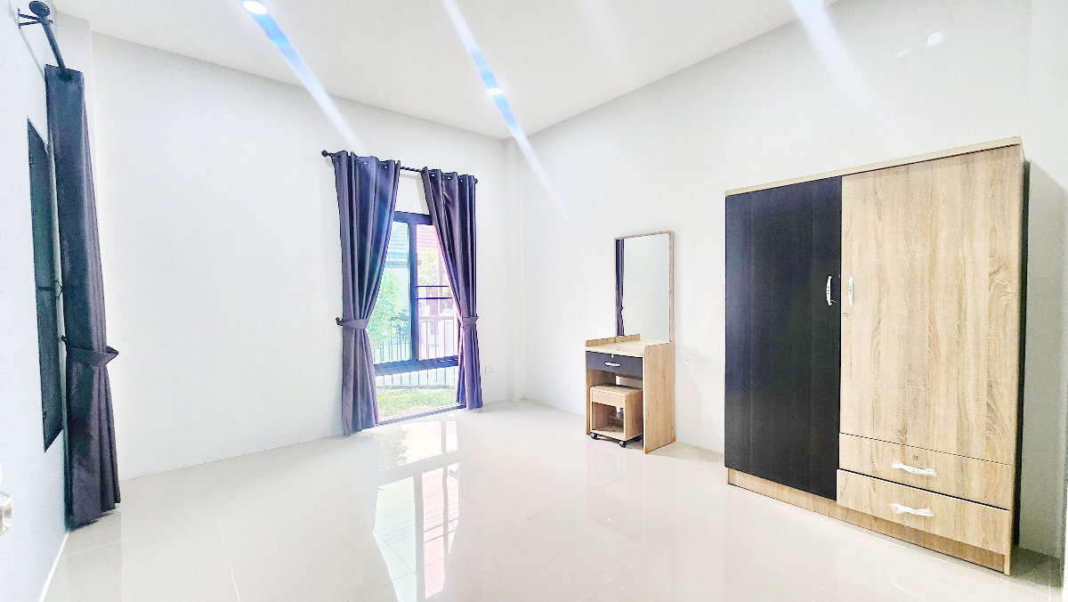 รูป บ้านเดี่ยวใกล้เมือง 3 นอน 2 น้ำ 53 ตรว. ในงบไม่ถึง 3 ล้าน เข้าเมืองง่าย ใกล้ ม.พายัพ ทำเลดี ราคาคุ้ม พร้อมอยู่ทันที - รูปที่ 7/13