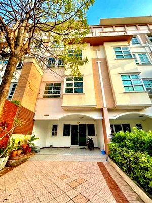 Home office for sale Bueng Kum : S1154 🔥For Sale: 4-story Home Office near Praserthmanukit Road 🔥 Only 5.55 Million Baht ‼️💰