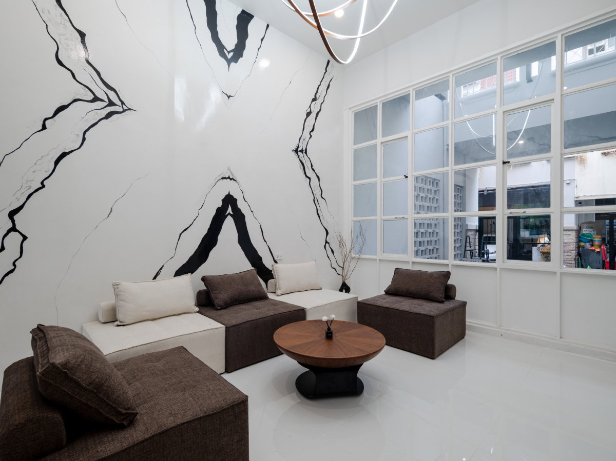 รูป 👇  🏡💎 พูลวิลล่าหรูใจกลางรัชดา | เดินถึง MRT ได้จริง 🚇✨  บ้านเดี่ยวสุดเอ็กซ์คลูซีฟ พร้อมสระว่ายน้ำส่วนตัว 🏊‍♂️ พื้นที่กว้าง รองรับครอบครัวใหญ่  - รูปที่ 7/10