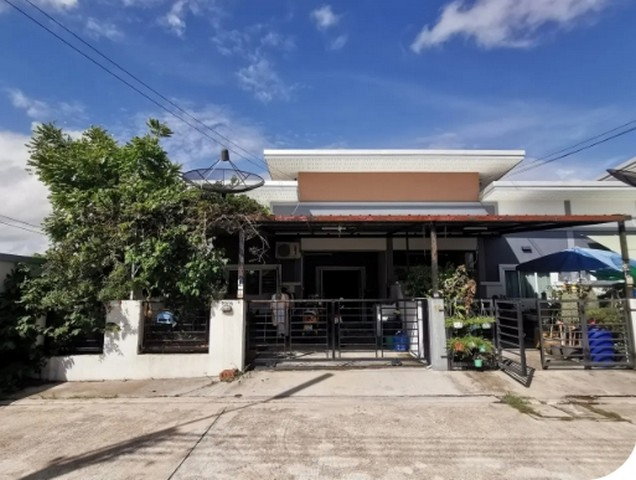 รูป BB13166 ขายทาวน์เฮ้าส์ หมู่บ้าน ทรัพย์สมบูรณ์เลควิล 2 ตำบล เนินพระ อำเภอ เมืองระยอง จังหวัด ระยอง - รูปที่ 7/8