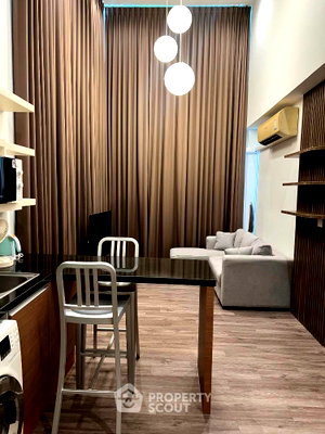 Condos for rent : 1-BR Condo at The Seed Musee Sukhumvit 26 near BTS Phrom Phong (ID 1956484)