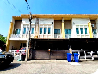 ทาวน์โฮม วิทยาลัยเทคโนโลยีทางการแพทย์และสาธารณสุขกาญจนาภิเษก : BB13259 ขายทาวน์เฮ้าส์ หมู่บ้าน โกลเด้นท์ทาวน์ ชัยพฤกษ์-วงแหวน ตำบล ไทรน้อย อำเภอ ไทรน้อย จังหวัด นนทบุรี