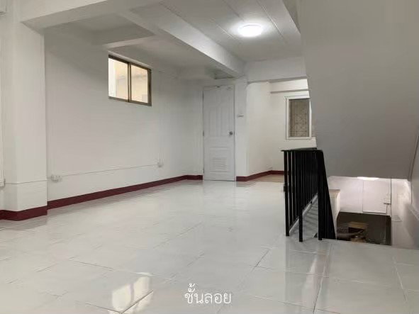 รูป 🏡HF042 | ให้เช่าอาคารพาณิชย์ 5 ชั้นครึ่ง สาทร (รีโนเวทใหม่) พื้นที่ 252 ตร.ม. ทำเลหมู่บ้านเซ็นต์หลุยส์เซ็นเตอร์ ใกล้ BTS สุรศักดิ์ - รูปที่ 17/18