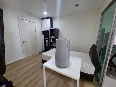 
เซ็นทริค รัชดา-สุทธิสาร
🕺🚆#พร้อมอยู่ 
 
📥ค่าเช่า 15,000/เดือน 📍สนใจคุยกันครับ
ประกัน 2 เดือนล่วงหน้า 1 เดือน

เครื่องใช้ไฟฟ้าครบ

🚆ติดmrt