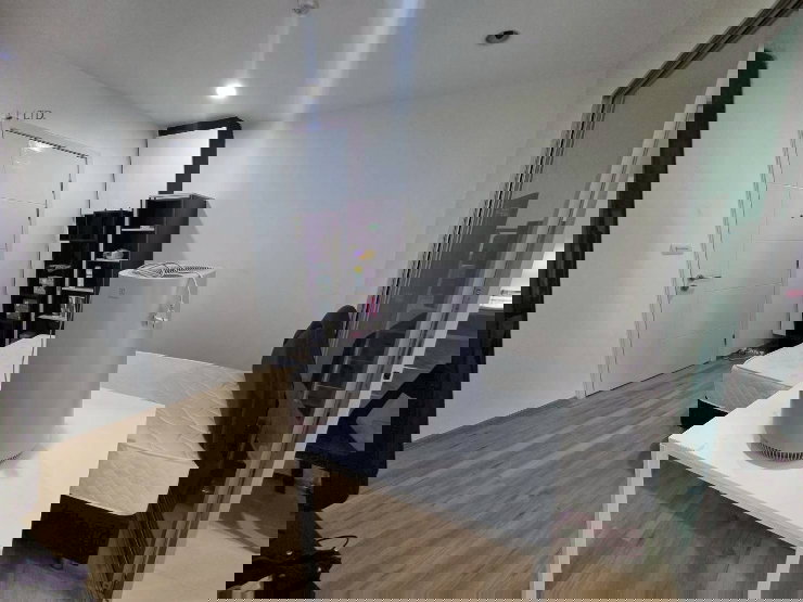 รูป 
เซ็นทริค รัชดา-สุทธิสาร
🕺🚆#พร้อมอยู่ 
 
📥ค่าเช่า 15,000/เดือน 📍สนใจคุยกันครับ
ประกัน 2 เดือนล่วงหน้า 1 เดือน

เครื่องใช้ไฟฟ้าครบ

🚆ติดmrt - รูปที่ 1/9