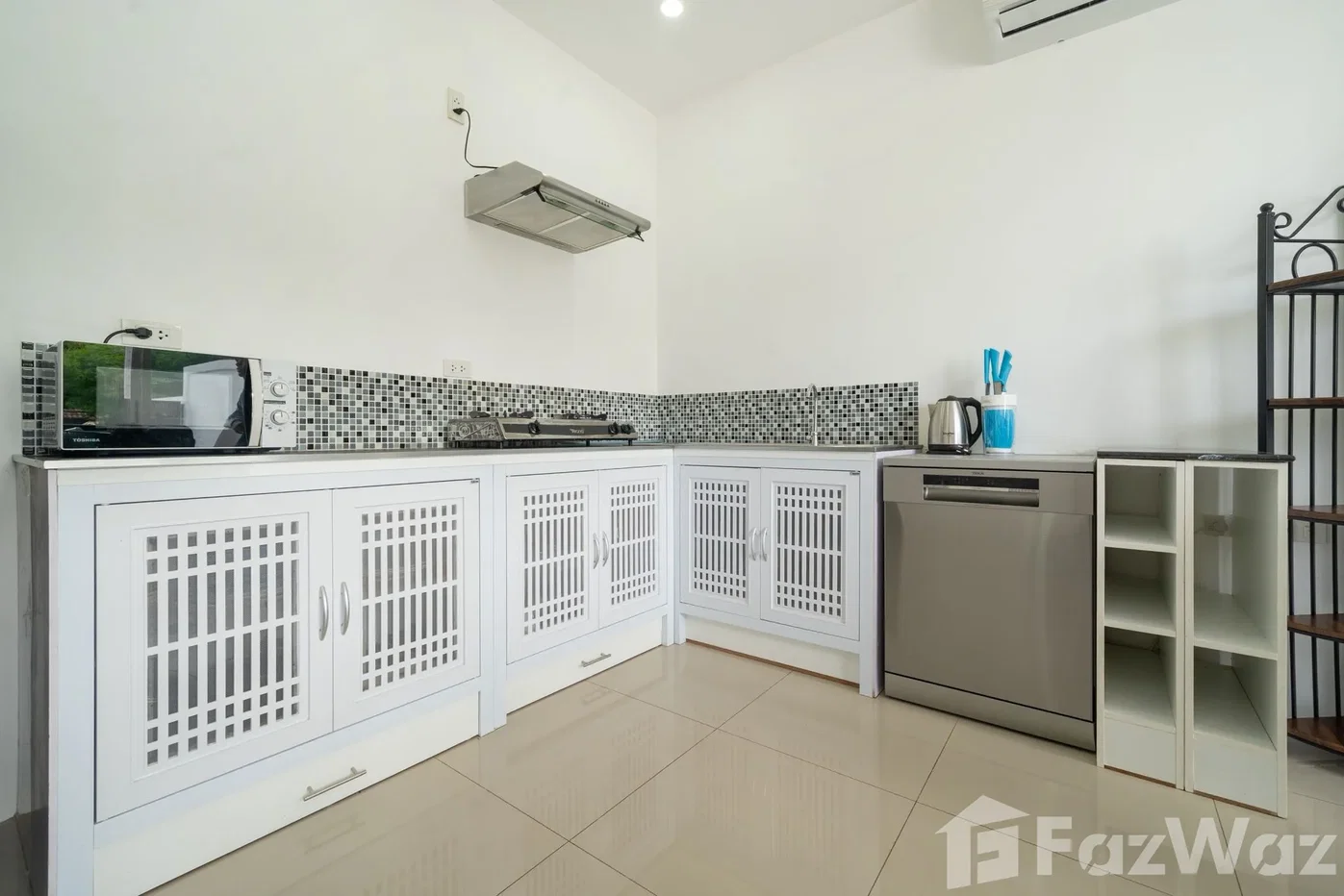 รูป วิลล่าให้เช่า 3 ห้องนอน ใน ฉลอง, ภูเก็ต 5732630 - รูปที่ 12/25