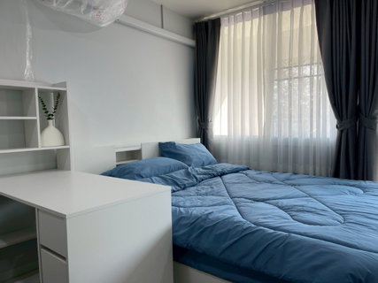 ขาย บ้านกรุงไทยคอนโด ห้องรีโนเวทใหม่  ทำเลดีมาก นิมมานซอย 6 โทร. 098-9690236 (แจน)