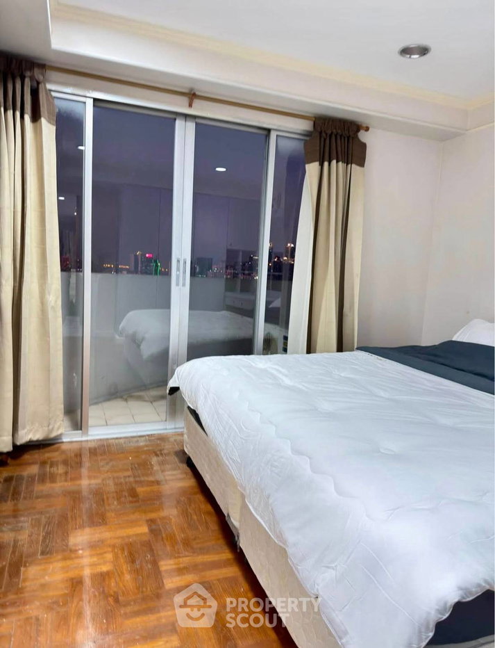picture 3-BR Condo at Wittayu Complex near BTS Phloen Chit (ID 2811036) - 7/22