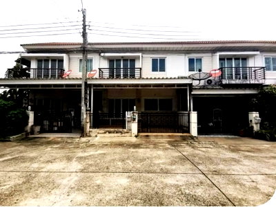 ทาวน์โฮม โลตัส นอร์ธ ราชพฤกษ์ : BP00614 ขายทาวน์เฮ้าส์ หมู่บ้าน เดอะวิลล่า รัตนาธิเบศร์ ตำบล ท่าอิฐ อำเภอ ปากเกร็ด จังหวัด นนทบุรี