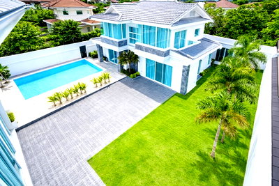 เช่าบ้านเดี่ยว หนองปรือ ชลบุรี : ใกล้ถนนชัยพฤกษ์ ให้เช่าบ้าน Pool Villa 5 นอน 102 ตร.ว. 300 ตร.ม. ถ.จอมเทียน AIRBNB น้ำ สระว่ายน้ำส่วนตัว เฟอร์ฯครบ ตลาดชุมชน 800ม