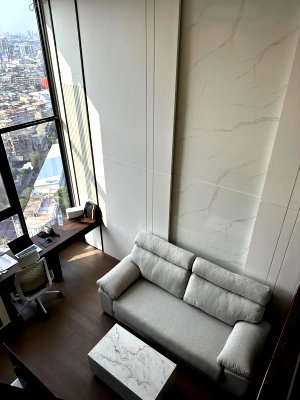 Condos for rent : 🔥 Luxurious 2-story duplex for rent, high floor, in the heart of Chula-Samyan! Everything you need in one place! 🔥 Park Origin Chula-Samyan