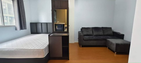 Condo for rent, Lumpini Township Rangsit, with washing machine in the unit.