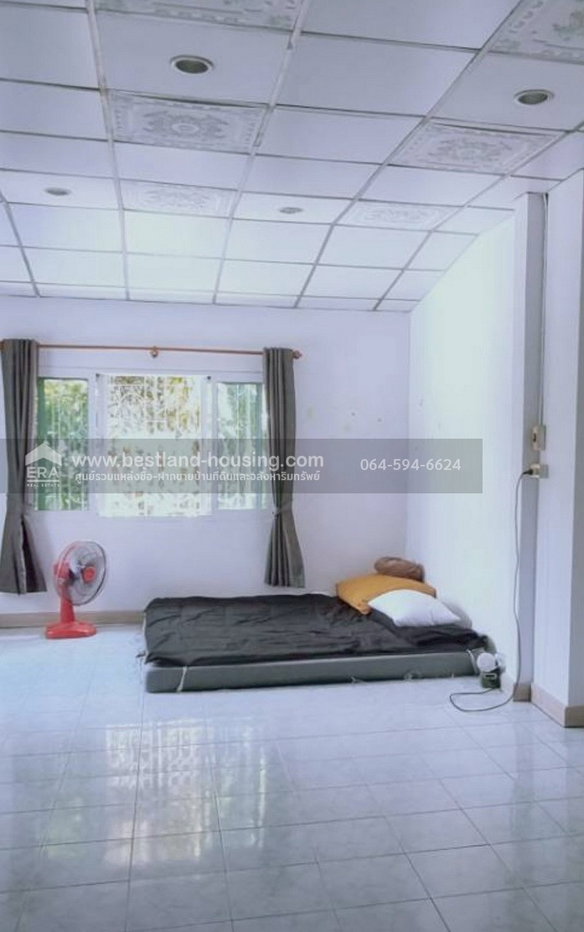 รูป ขายทาวน์เฮ้าส์ หมู่บ้านบัวบาน วิภาวดี 60 พื้นที่ 18 ตรว. รีโนเวท พร้อมอยู่ทำเลดีมาก ใกล้รถไฟฟ้า BTS สายสีเขียว,สายสีแดง,สายสีชมพูถนนวิภาวดีรังสิต - รูปที่ 3/10