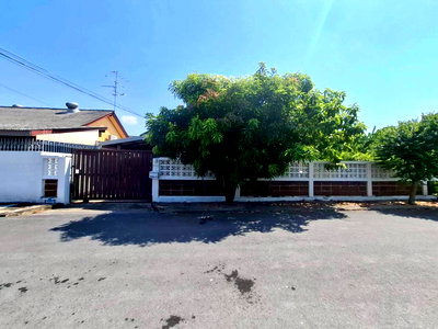 บ้านเดี่ยว นนทบุรี : บ้านกฤษดานคร 11 บางบัวทอง ถนนบางกรวย-ไทรน้อย ตำบลบางรักพัฒนา อำเภอบางบัวทอง จังหวัดนนทบุรี 