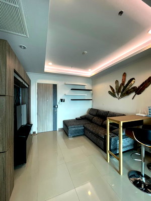 Condos for rent : Supalai Elite Phayathai Condo for Rent 1 Bedroom High Floor near BTS Phayathai Call 063-6165390