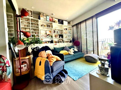 Condos for sale : Pet-Friendly 1-BR On 16th Floor, Whizdom The Forestias (Petopia) Near BTS Udom Suk (ID 2812021)