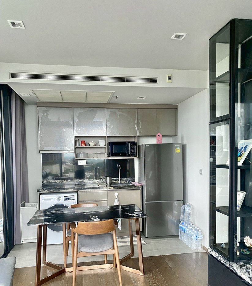รูป LTH15034 – Modern Condo Prime Location for Rent Thonglor | City Lifestyle Best Value | Near BTS Thonglor | 70,000 THB | คอนโดให้เช่า ทองหล่อ ทำเลดี ไลฟ์สไตล์เมือง คุ้มค่า ใกล้ BTS ทองหล่อ - รูปที่ 15/17