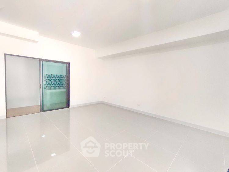 รูป ทาวน์เฮ้าส์ 2-ห้องนอน ใน เสาธงหิน (ID 2811642) - รูปที่ 8/13