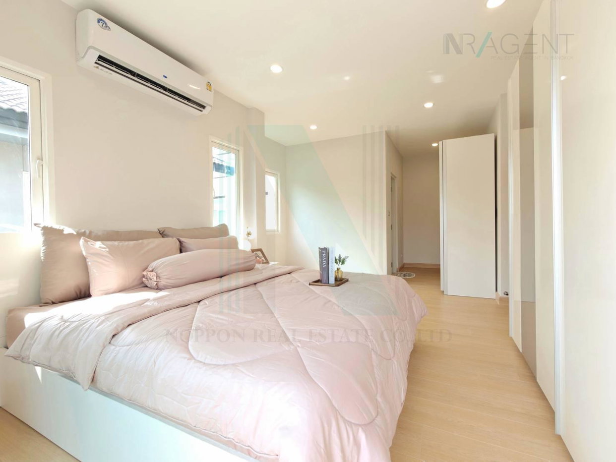 รูป 📌 ขายบ้านเดี่ยว โครงการ เซนโทร ศรีนครินทร์ - บางนา 2 ชั้น 4 ห้องนอน 3 ห้องน้ำ - รูปที่ 7/8