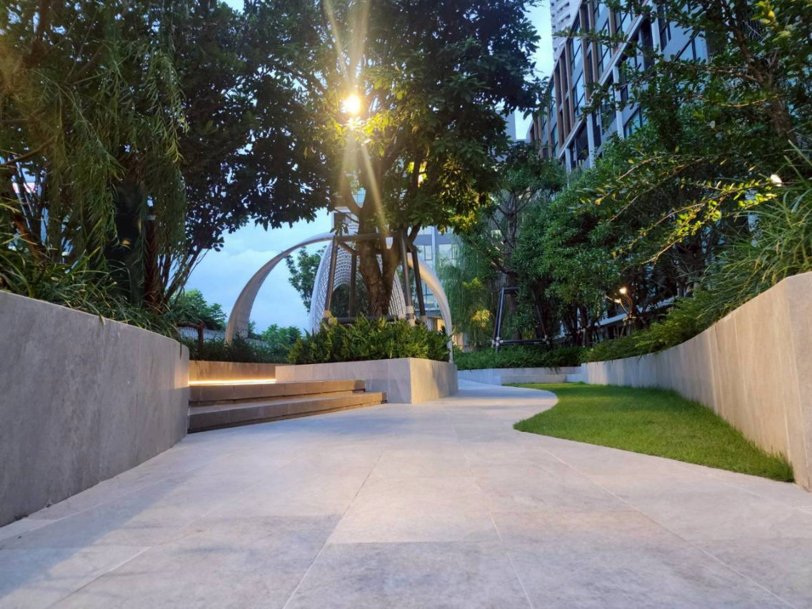 รูป Atmoz Tropicana Bangna ห้องสวย ชั้น 7 ขนาด 24 ตร.ม.โปรแรงรับเดือนเมษายน!จองภายในเดือนนี้ ลดค่าเช่าเหลือเพียง 8,000 บาท/เดือน เท่านั้น! - รูปที่ 27/35