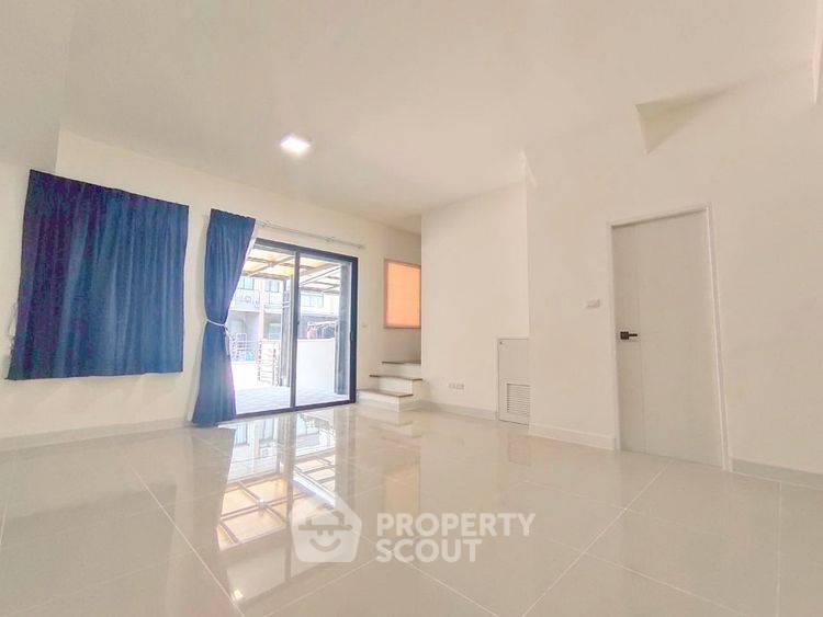รูป ทาวน์เฮ้าส์ 2-ห้องนอน ใน เสาธงหิน (ID 2811642) - รูปที่ 7/13