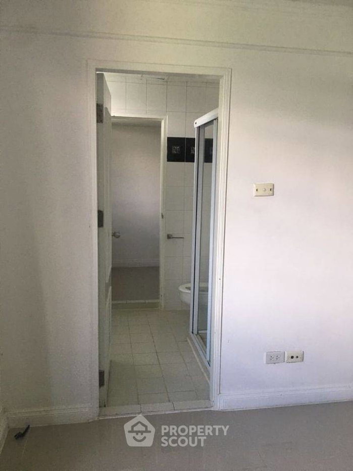 รูป คอนโด 3-ห้องนอน ที่ เดอะ วอเตอร์ฟอร์ด พาร์ค สุขุมวิท 53 คอนโดมิเนียม ใกล้ BTS ทองหล่อ (ID 2723376) - รูปที่ 6/7