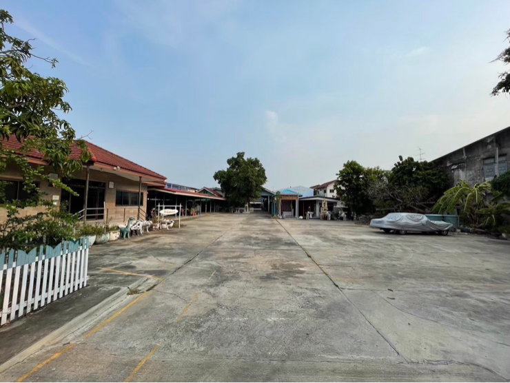 รูป ที่โรงเรียน พื้นที่ 3ไร่ 1งาน 22ตารางวา (1,322ตรว.) ขาย 250,000บาท/ตรว. ราคา 330,500,000บาท - รูปที่ 18/18